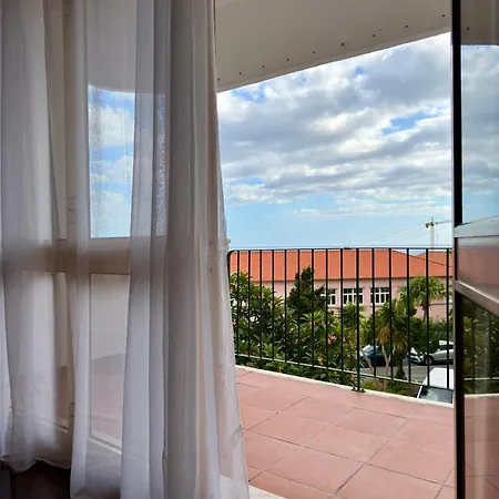 Ohana Funchal (Madeira)