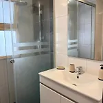 Ohana Apartment *